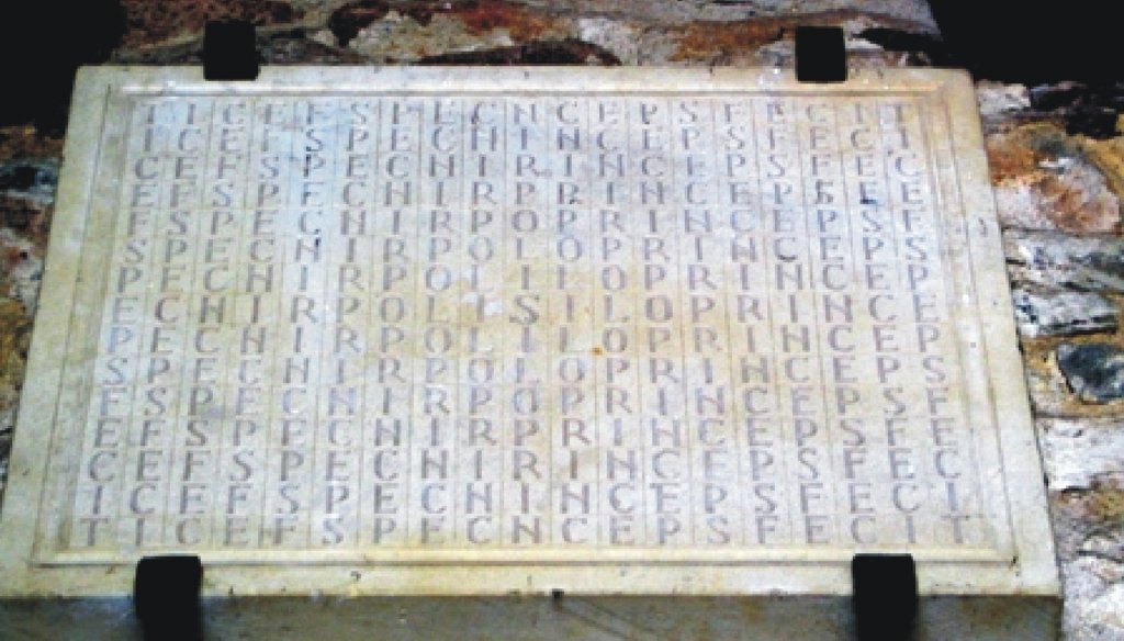 Az 1200 éves labirintuskő titokzatos felirata